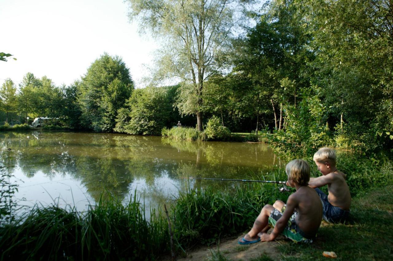 Camping Sunissim Le Moulin du Roch 5 stars Hotel Sarlat-la-Caneda Bagian luar foto